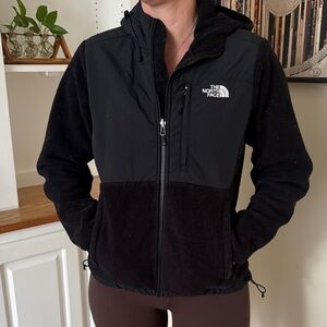 The North Face Women's Black Fleece Jacket
